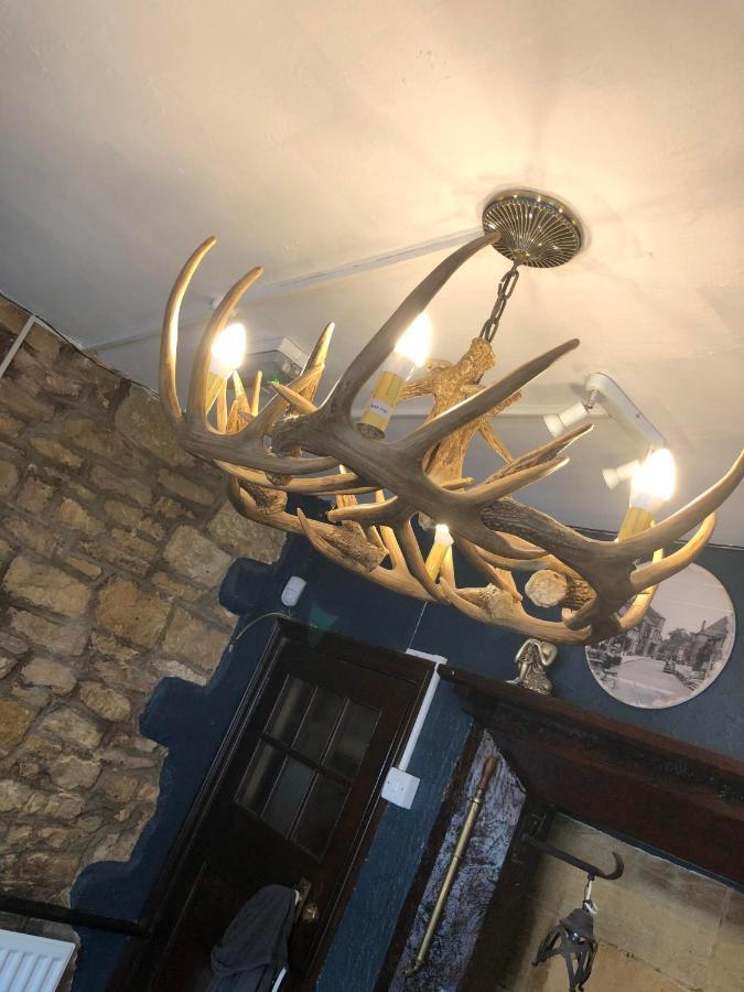 The Fleur-De-Lis Hotel Chiselborough Экстерьер фото
